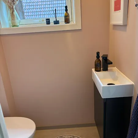 Modern & Cozy House Villa *